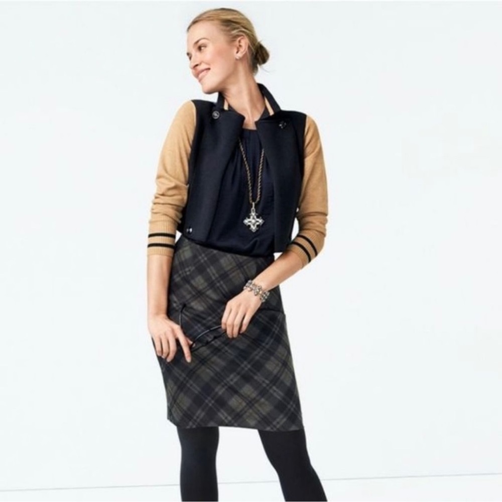 CAbi Step Out Plaid Pencil Mini Skirt Back Zipper Gray Gold 6 Item 3756